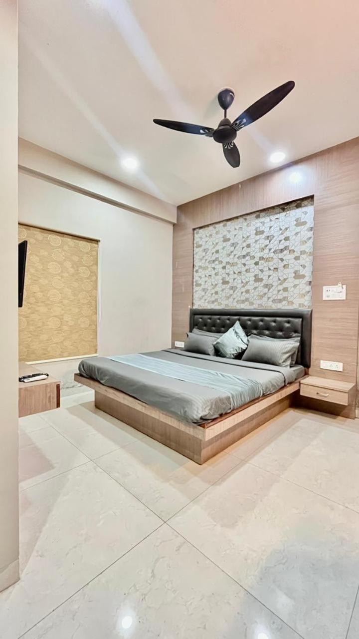 Hotel Evanka Indore Exterior photo